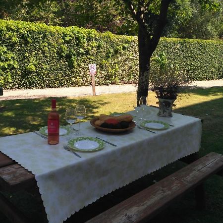 Duplex Con Jardin En Ezcaray Apartment Bagian luar foto