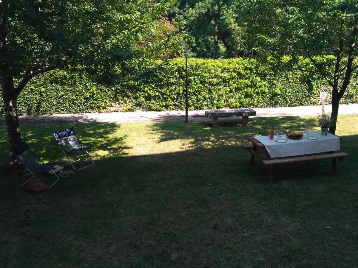 Duplex Con Jardin En Ezcaray Apartment Bagian luar foto