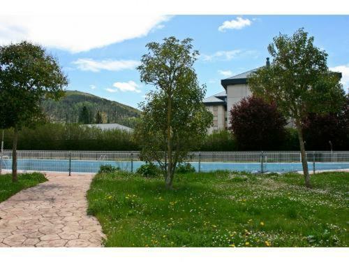 Duplex Con Jardin En Ezcaray Apartment Bagian luar foto