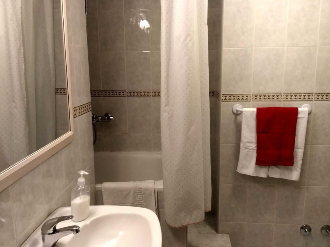 Duplex Con Jardin En Ezcaray Apartment Bagian luar foto